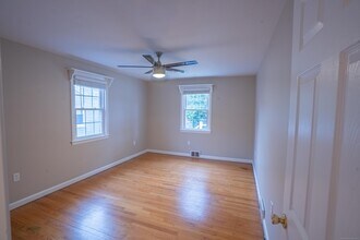 160 Central Ave in West Haven, CT - Building Photo - Building Photo