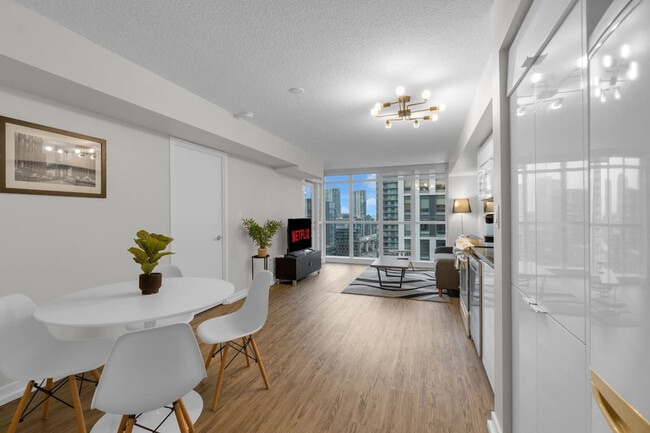 151 Dan Leckie Way, Unit SI ID1403769P