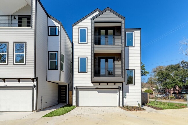property at 2202 Melody Ln