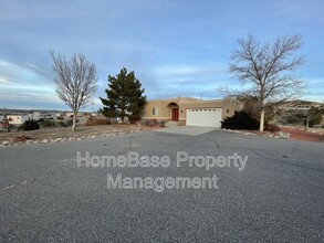 1053 County Rd 3000 in Farmington, NM - Building Photo - Building Photo