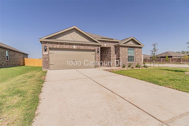 1000 Calhoun Dr in Anna, TX - Building Photo