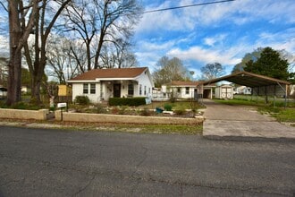 1623 Texas St in Malvern, AR - Building Photo - Building Photo