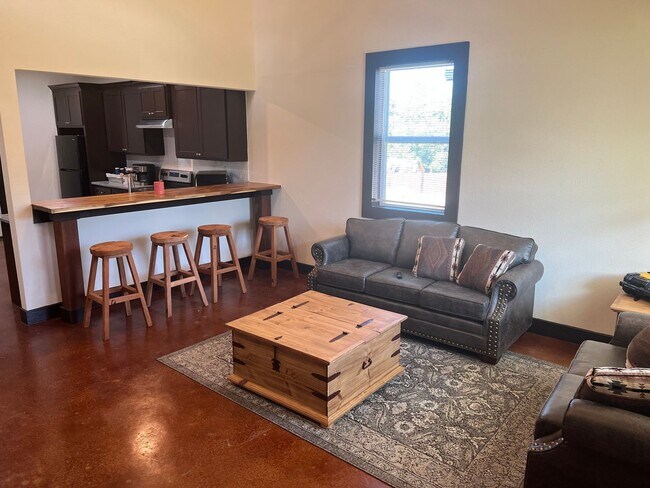 1055 Deer Ln in Azle, TX - Building Photo - Building Photo