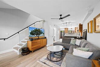 340 City View Dr in Fort Lauderdale, FL - Building Photo - Building Photo