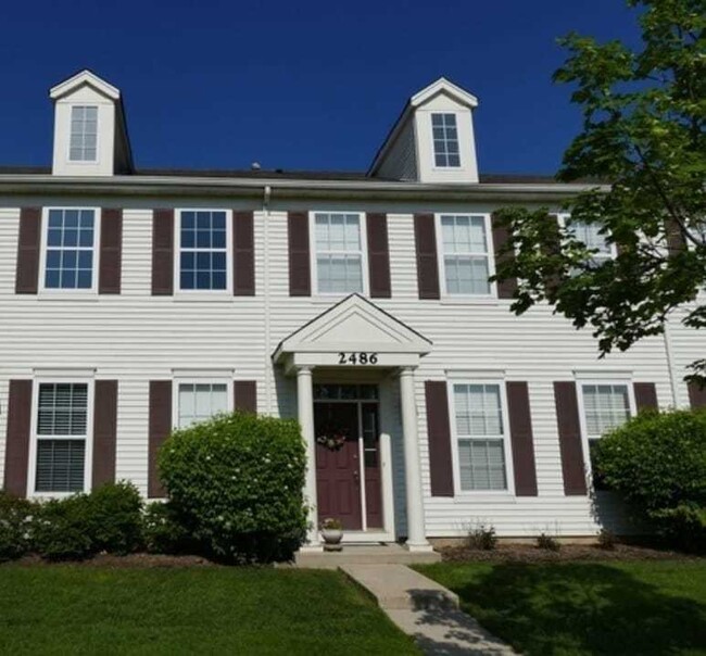 property at 2486 Georgetown Cir