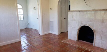 410 Monroe Dr in West Palm Beach, FL - Building Photo - Building Photo
