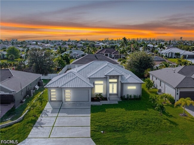 property at 512 NW 35th Pl