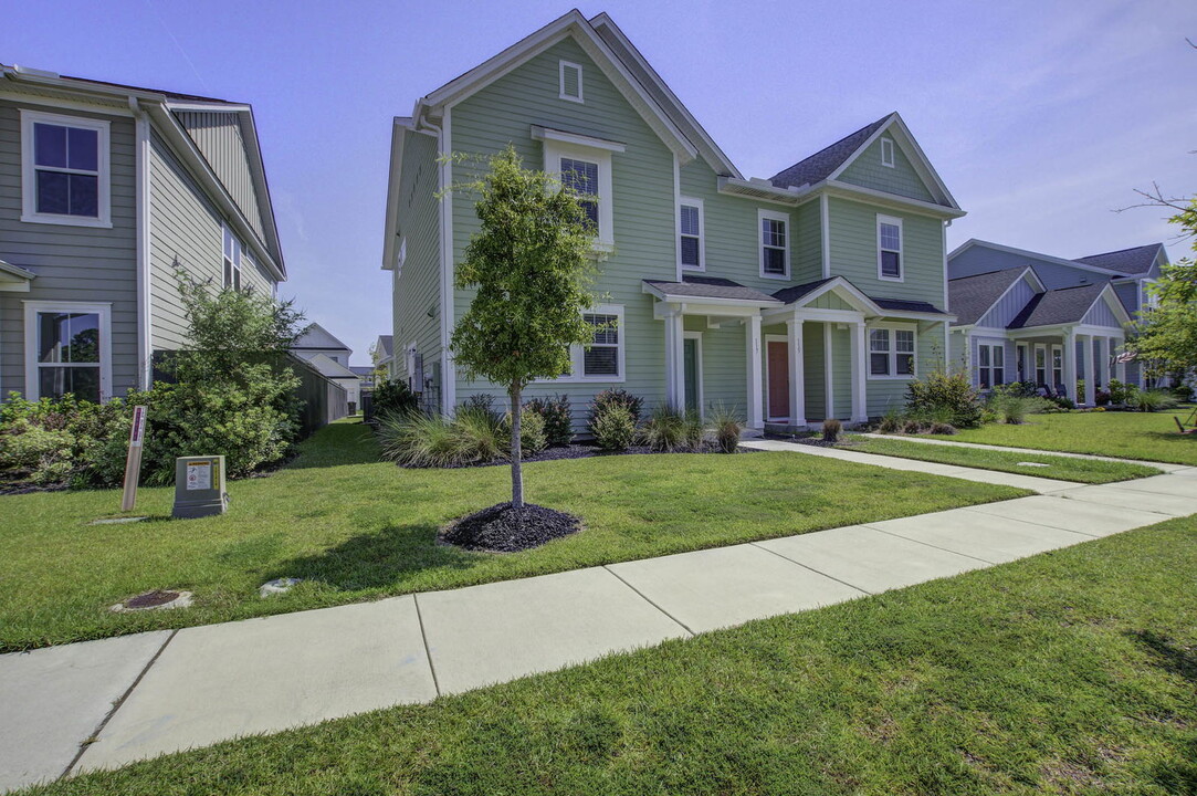 117 Archdale St in Summerville, SC - Building Photo