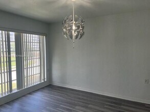 1600 NE 114th St in Miami, FL - Building Photo - Building Photo