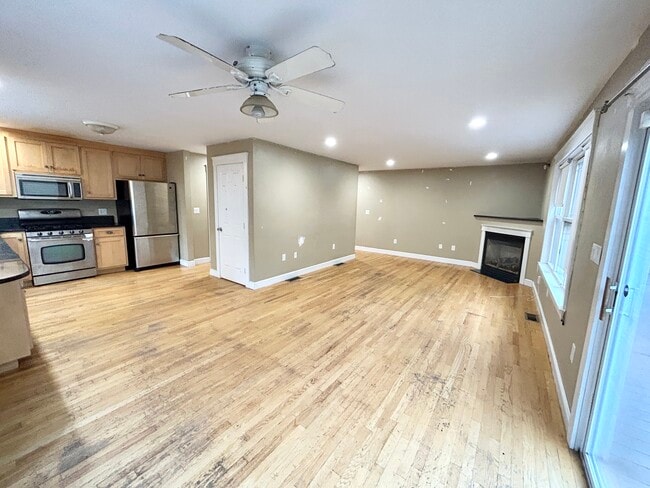 30 Iroquois St, Unit 29