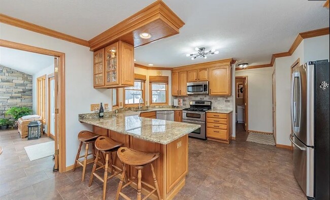 property at 4673 Muirfield Ave