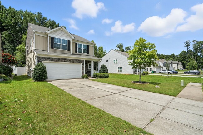 3827 Ernie Dr in Charlotte, NC - Building Photo - Building Photo