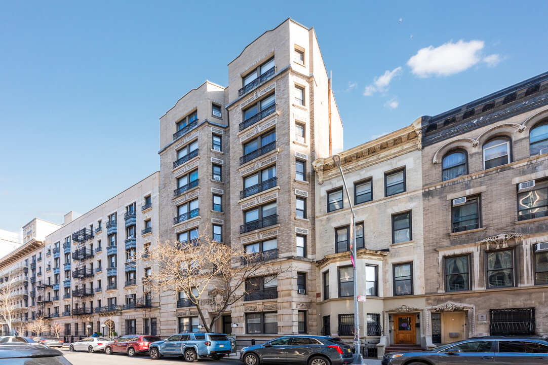 533-535 W 113th St in New York, NY - Foto de edificio