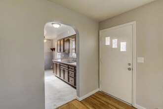 2728 Hilda Ave in Hamilton, OH - Building Photo - Building Photo