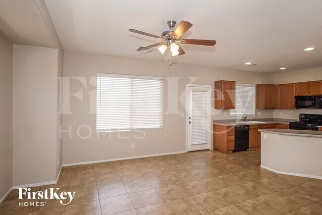 6450 Kilrenny Ave in Las Vegas, NV - Building Photo - Building Photo