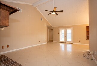 22811 Elkana Deane Ln in Katy, TX - Foto de edificio - Building Photo