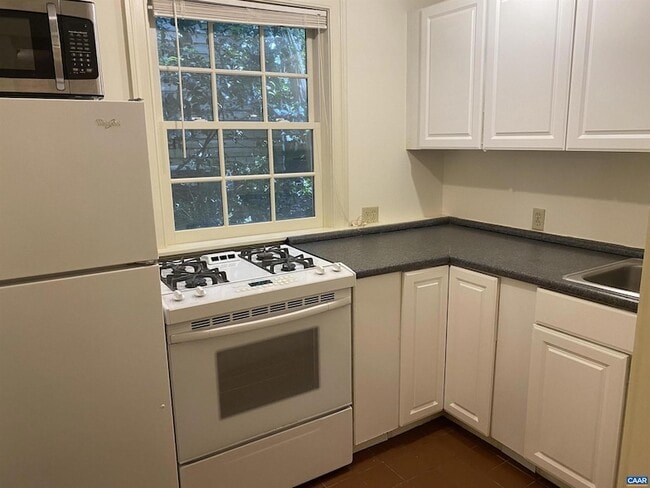 415 2nd St NE in Charlottesville, VA - Building Photo - Building Photo