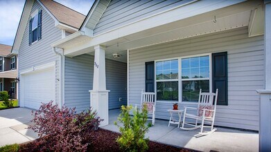 308 Scarlett Ln in Richmond Hill, GA - Building Photo - Building Photo