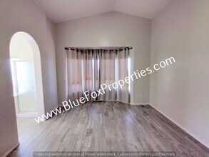 5781 W Cortaro Crossing Dr in Tucson, AZ - Building Photo - Building Photo