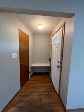 7038 25th Ave NE in Seattle, WA - Building Photo - Building Photo