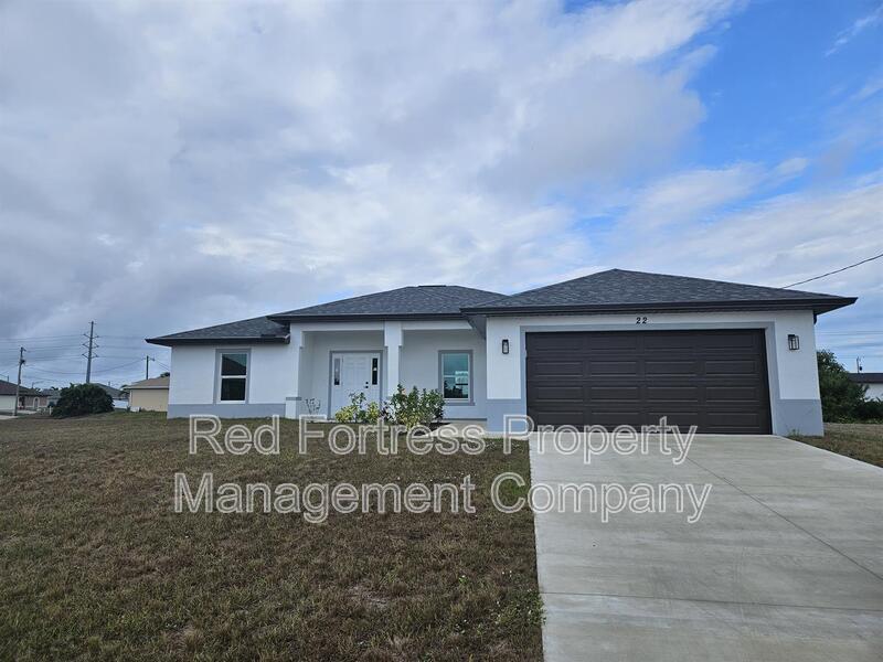 22 NW 23rd Ave in Cape Coral, FL - Building Photo