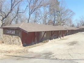 1800-1804 W Main St Apartments