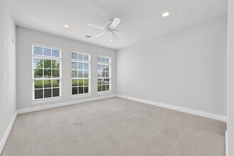 190 W Breezy Way in The Woodlands, TX - Building Photo - Building Photo