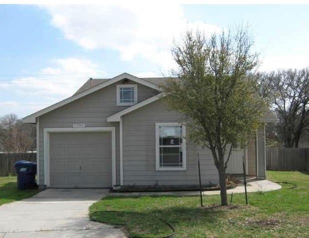 property at 3504 Banda Ln