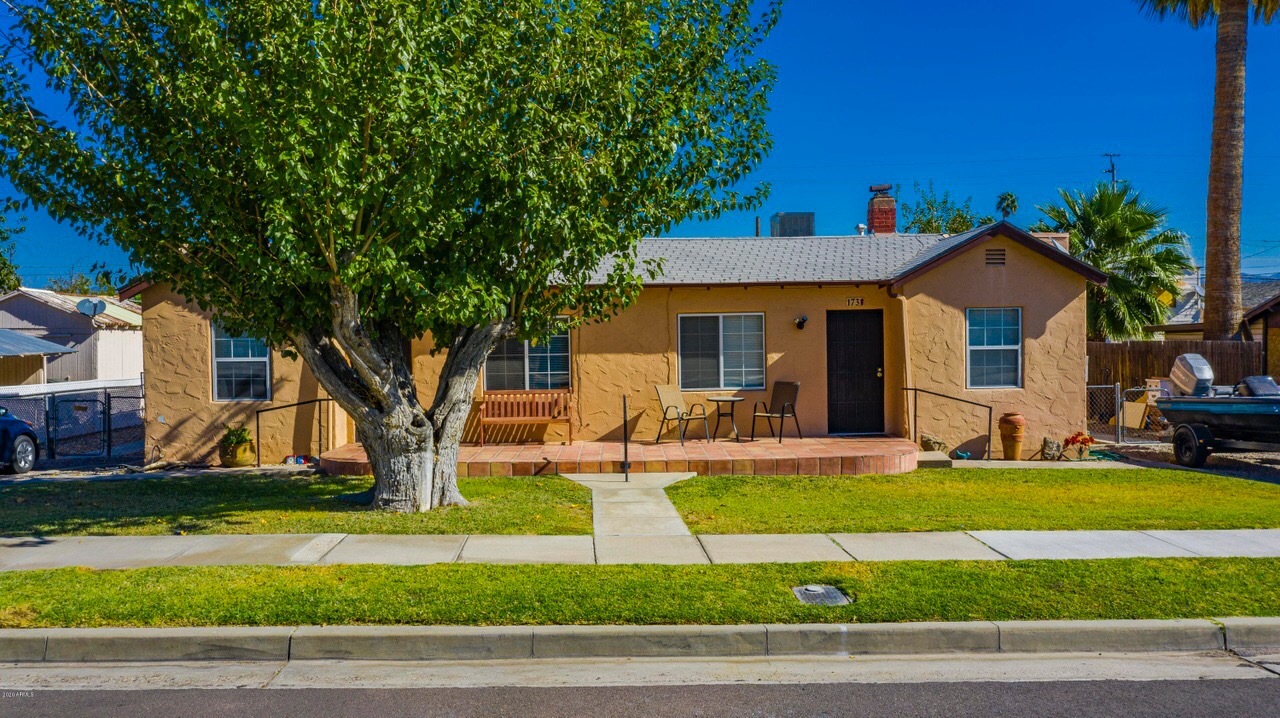 181 N Jefferson St, Unit 173 in Wickenburg, AZ - Foto de edificio