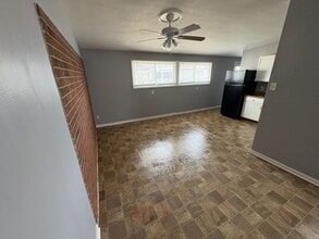 8437 January Ave in St. Louis, MO - Building Photo - Building Photo