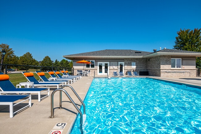 Harbor Estates in Sheboygan, WI - Building Photo - Building Photo