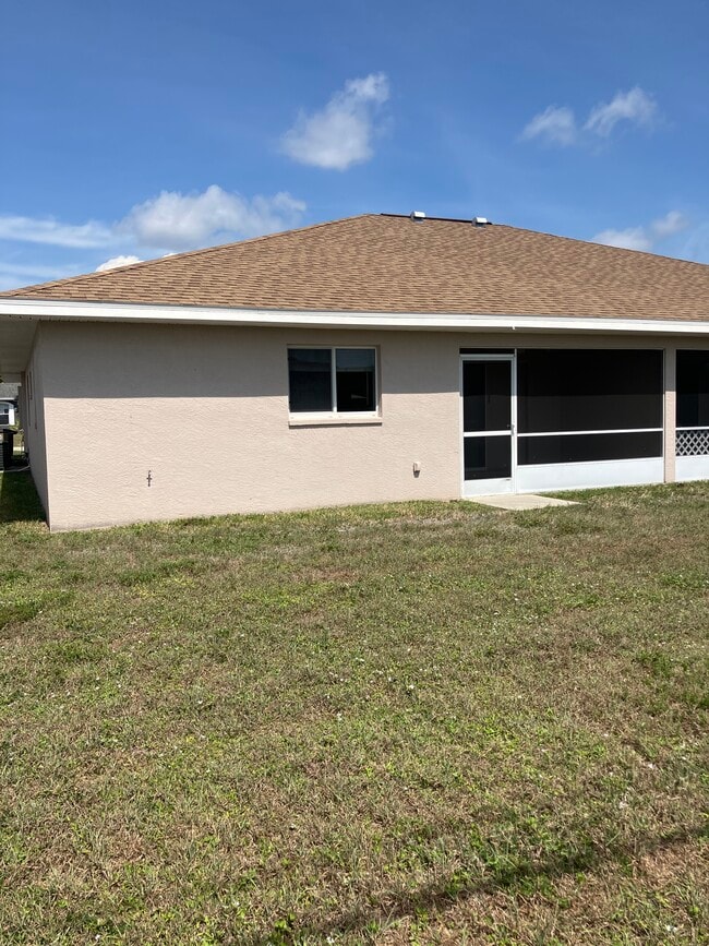 property at 3222 SW 7th Pl