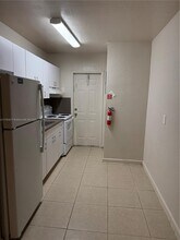 205 NW 11th Ave-Unit -4 in Fort Lauderdale, FL - Building Photo - Building Photo