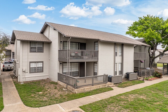 Woodlands of Plano in Plano, TX - Foto de edificio - Building Photo