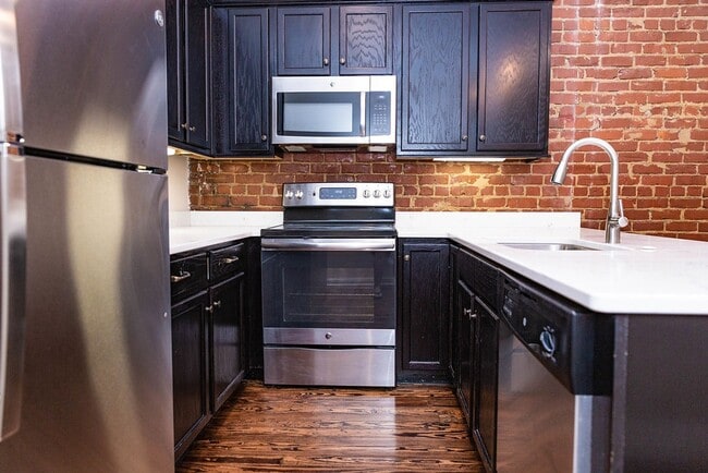 property at 133 Salem Ave SE