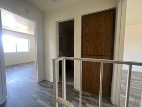 171 Espanas Glen in Escondido, CA - Building Photo - Building Photo