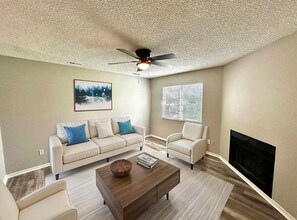 1059 Mazatlan Cir in Colorado Springs, CO - Building Photo - Building Photo