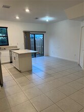 21065 NE 8th Ave in North Miami Beach, FL - Building Photo - Building Photo