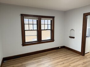 907 15th St in Rockford, IL - Building Photo - Building Photo