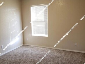 5743 Valle Alegre Pl NW in Albuquerque, NM - Building Photo - Building Photo