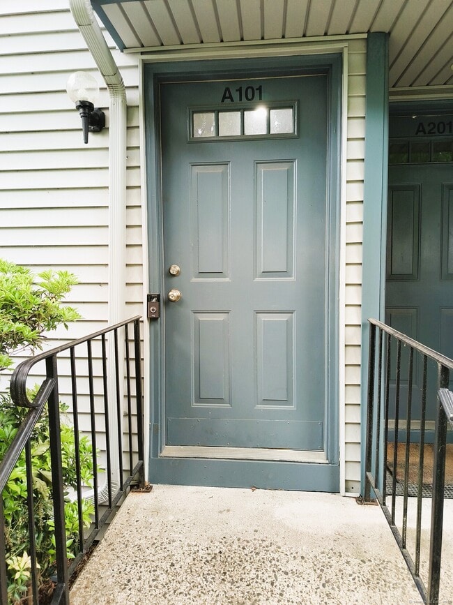 property at 21 Prospect St