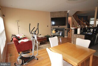 10229 Rutland Round Rd in Columbia, MD - Building Photo - Building Photo