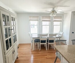 48 Milesfield Ave in Milford, CT - Building Photo - Building Photo