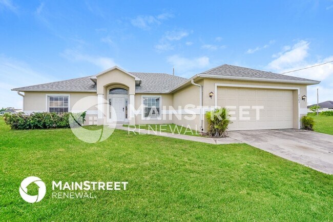 2503 NW Juanita Pl in Cape Coral, FL - Building Photo - Building Photo