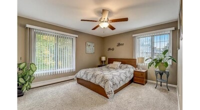 157 Linden Ln, Unit 8 in Thiensville, WI - Building Photo - Building Photo