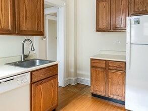 3501 N Greenview Ave, Unit 3 in Chicago, IL - Building Photo - Building Photo