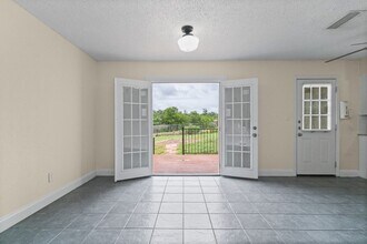 601 Rucker St in Georgetown, TX - Building Photo - Building Photo