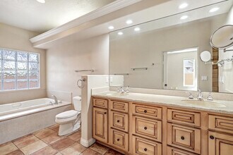 8415 Disney Pl NE in Albuquerque, NM - Building Photo - Building Photo
