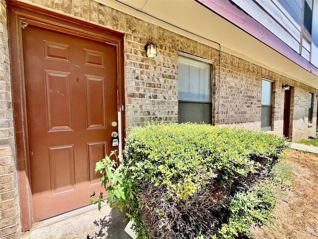 property at 3053 Olympia Dr