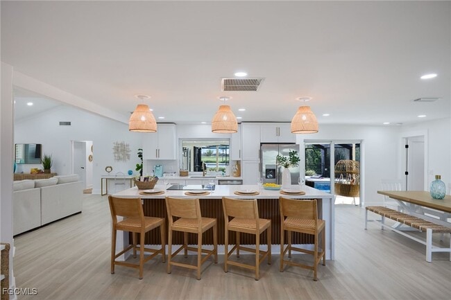 property at 1224 Kittiwake Cir